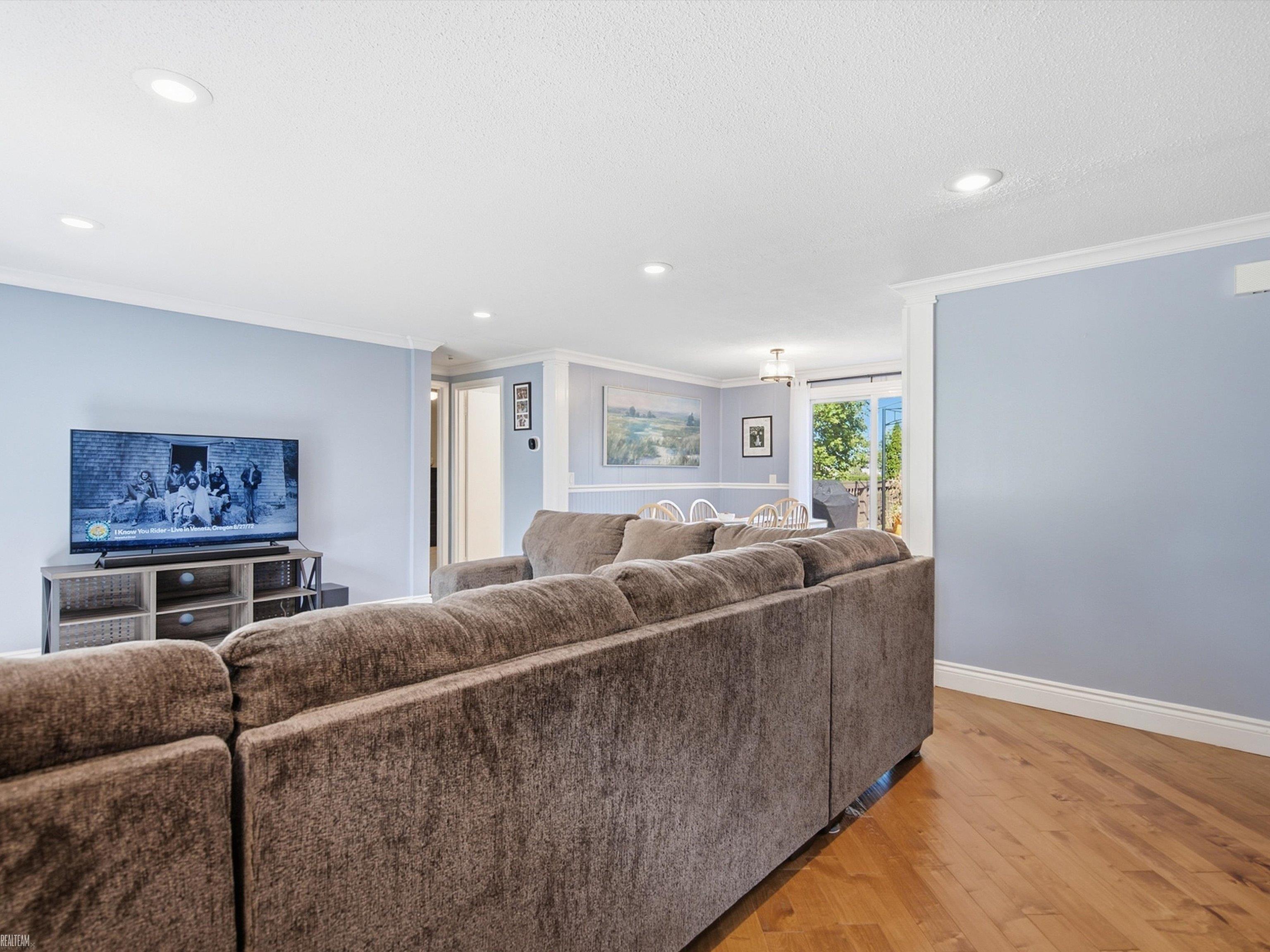 2789 Hickory Lawn Road