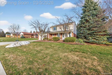 2075 Elkhorn Drive Rochester Hills City MI 48307