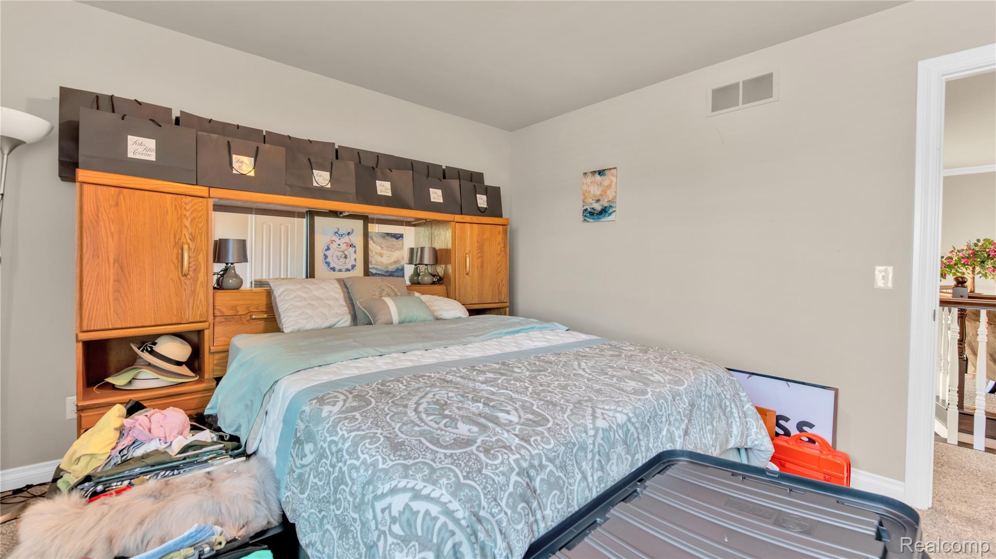 Macomb Township, Michigan 48044, United States, 4 Bedrooms Bedrooms, ,3 BathroomsBathrooms,Residential,Active,162901