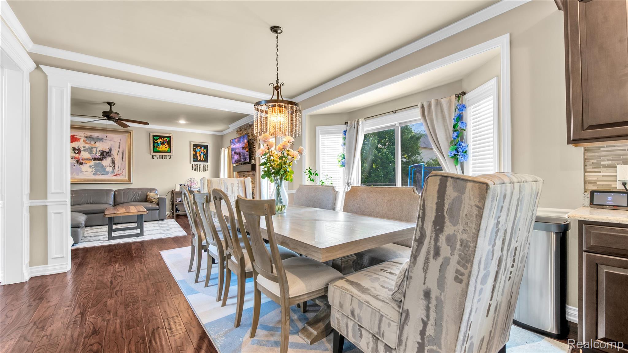 Macomb Township, Michigan 48044, United States, 4 Bedrooms Bedrooms, ,3 BathroomsBathrooms,Residential,Active,162901