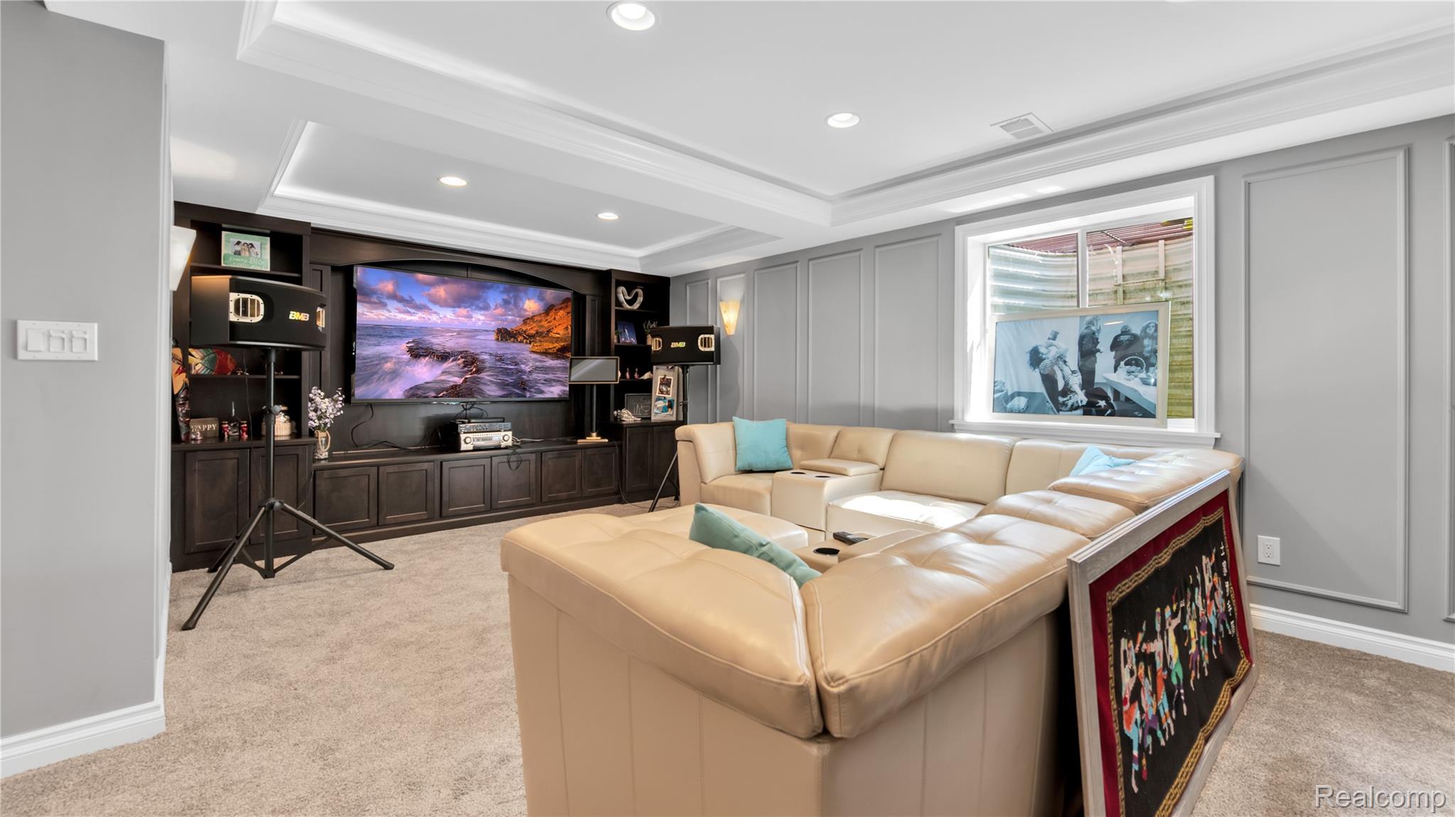 Macomb Township, Michigan 48044, United States, 4 Bedrooms Bedrooms, ,3 BathroomsBathrooms,Residential,Active,162901