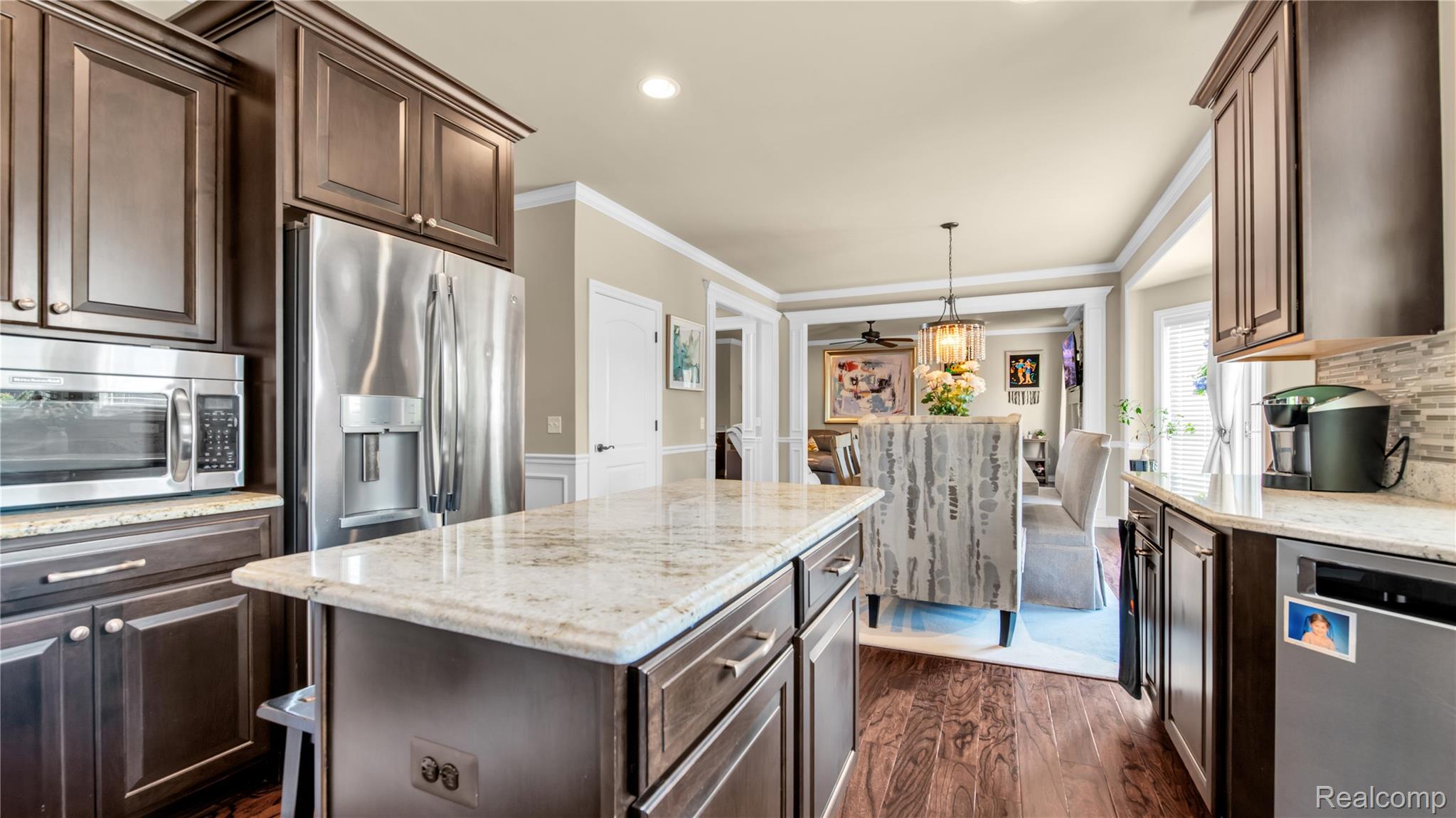 Macomb Township, Michigan 48044, United States, 4 Bedrooms Bedrooms, ,3 BathroomsBathrooms,Residential,Active,162901