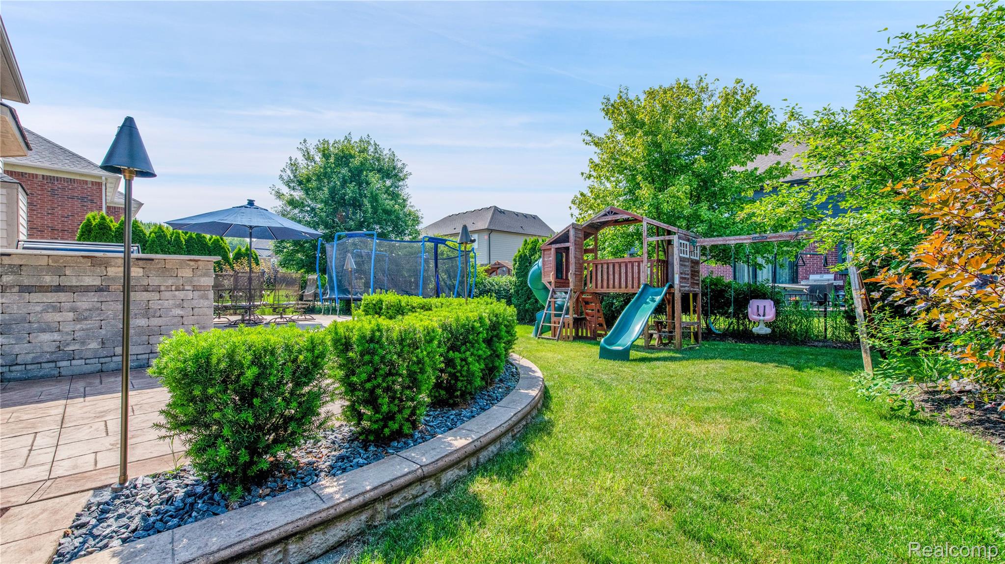 Macomb Township, Michigan 48044, United States, 4 Bedrooms Bedrooms, ,3 BathroomsBathrooms,Residential,Active,162901