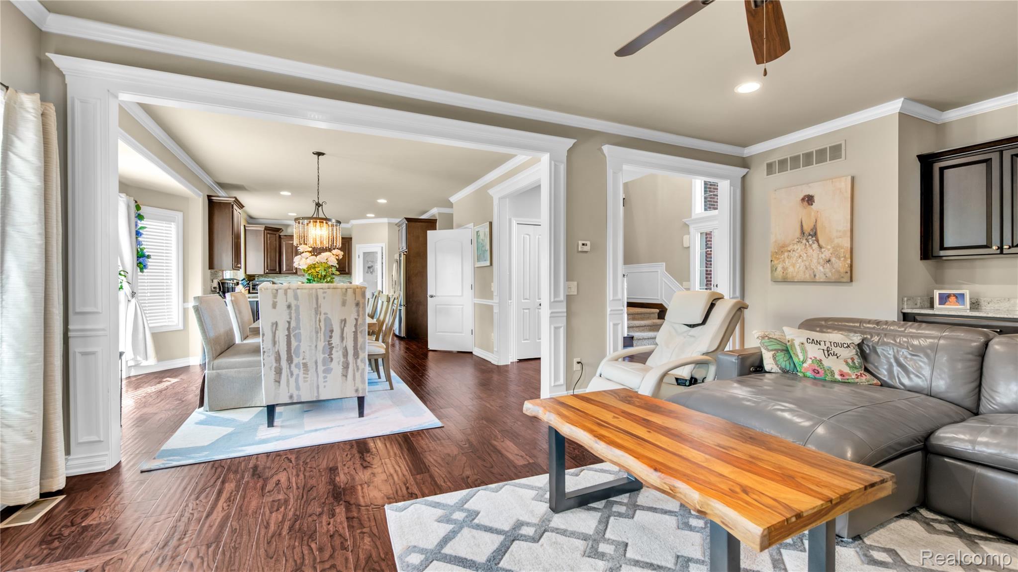 Macomb Township, Michigan 48044, United States, 4 Bedrooms Bedrooms, ,3 BathroomsBathrooms,Residential,Active,162901