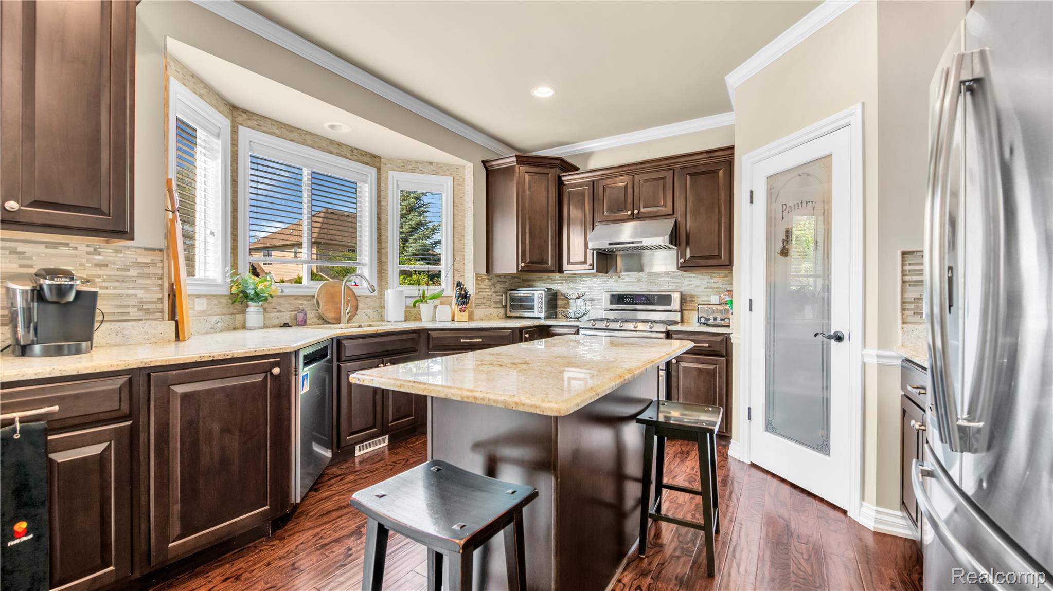 Macomb Township, Michigan 48044, United States, 4 Bedrooms Bedrooms, ,3 BathroomsBathrooms,Residential,Active,162901