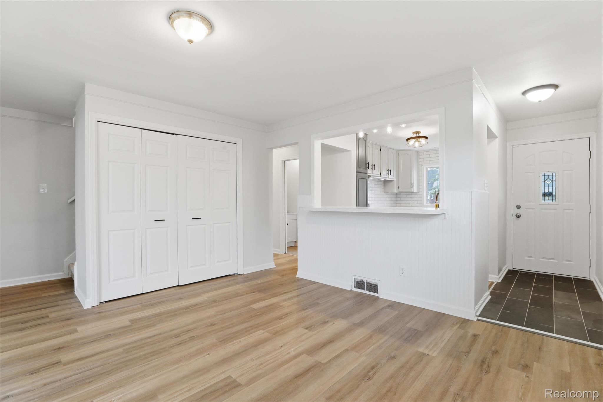 20201 Lancaster Street