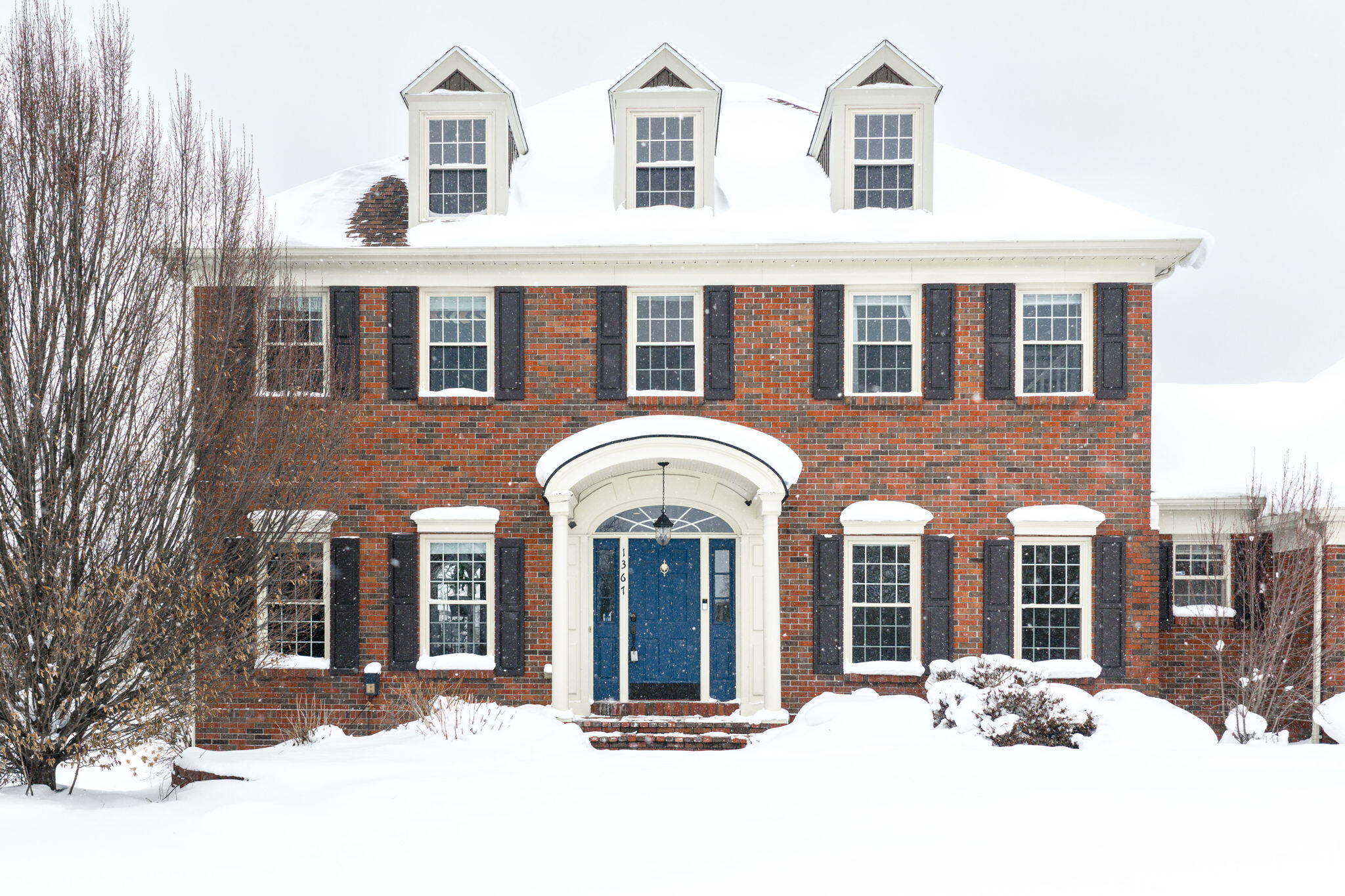 1367 Meadow Green Court SE