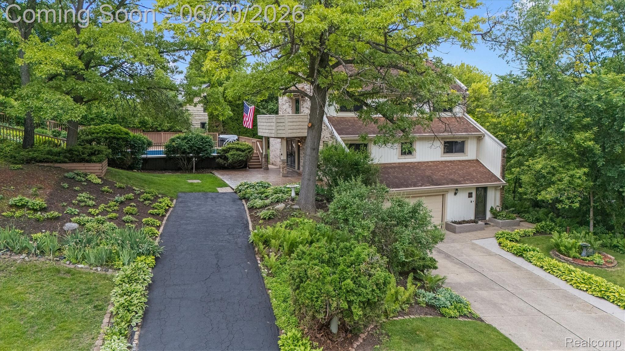 3325 Proctor Lane