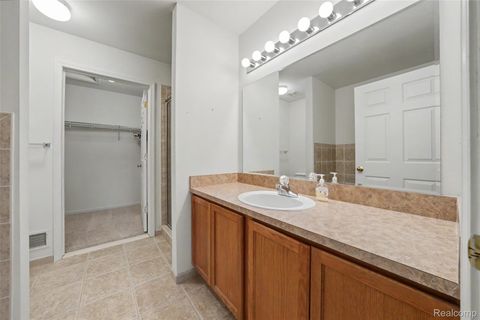 Tiny photo for 45467 Coachfort Drive, Macomb Township, MI 48044 (MLS # 20261021593)