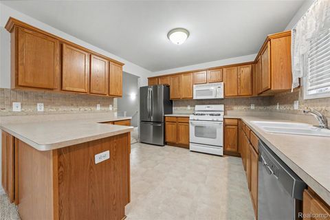 Tiny photo for 45467 Coachfort Drive, Macomb Township, MI 48044 (MLS # 20261021593)