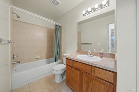 Tiny photo for 45467 Coachfort Drive, Macomb Township, MI 48044 (MLS # 20261021593)