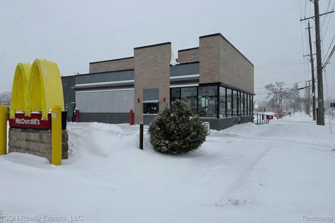 1235 W 14 Mile Road Madison Heights City MI 48071