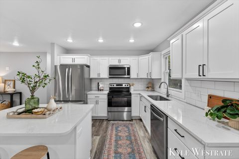 Tiny photo for 579 S Walker Road, Muskegon Charter Township, MI 49442 (MLS # 65026009856)