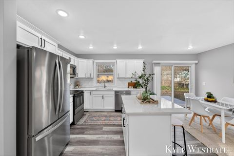 Tiny photo for 579 S Walker Road, Muskegon Charter Township, MI 49442 (MLS # 65026009856)