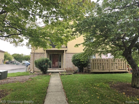 Photo for 41728 Bedford Dr 150