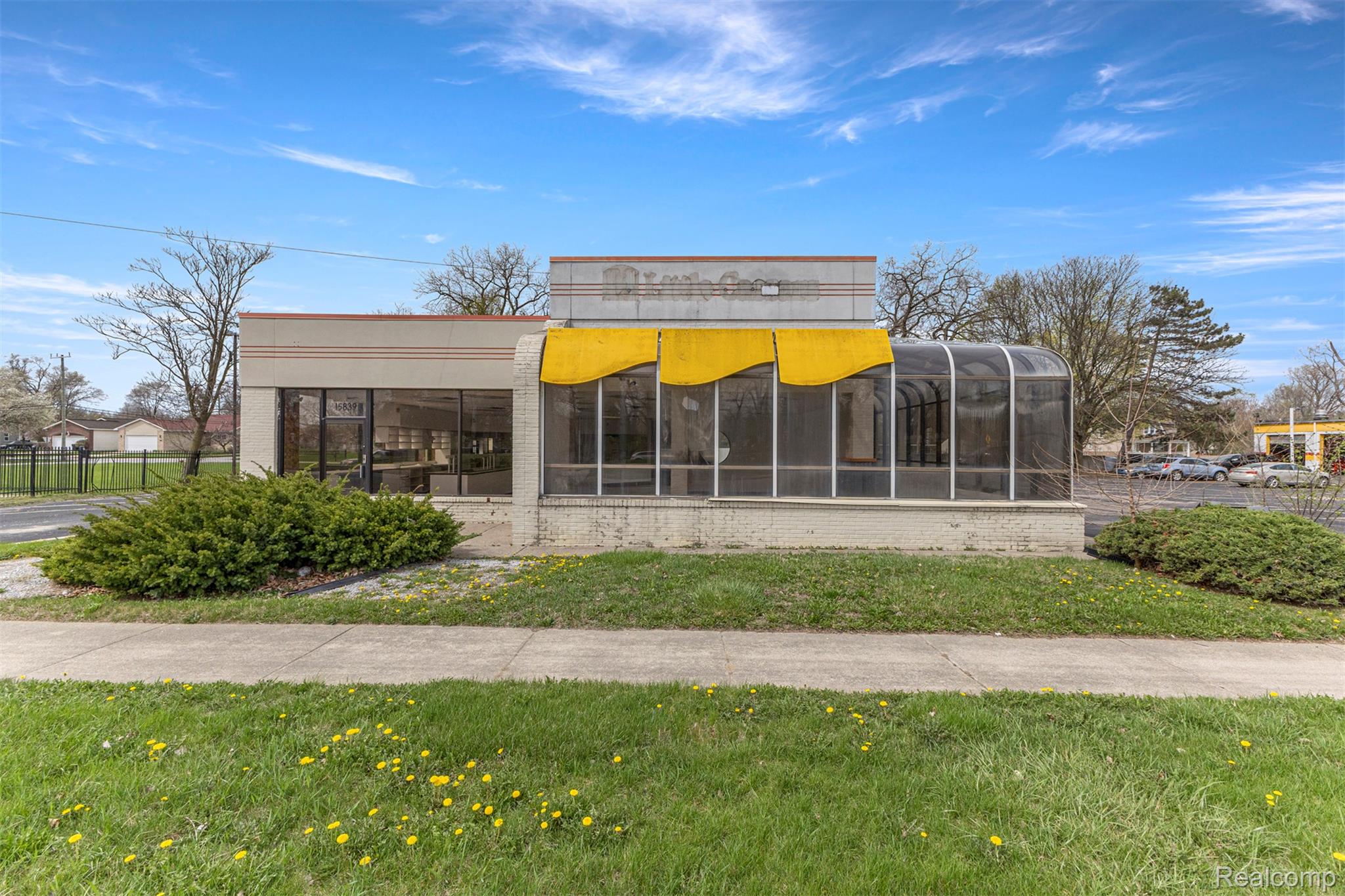 15839 Telegraph Road