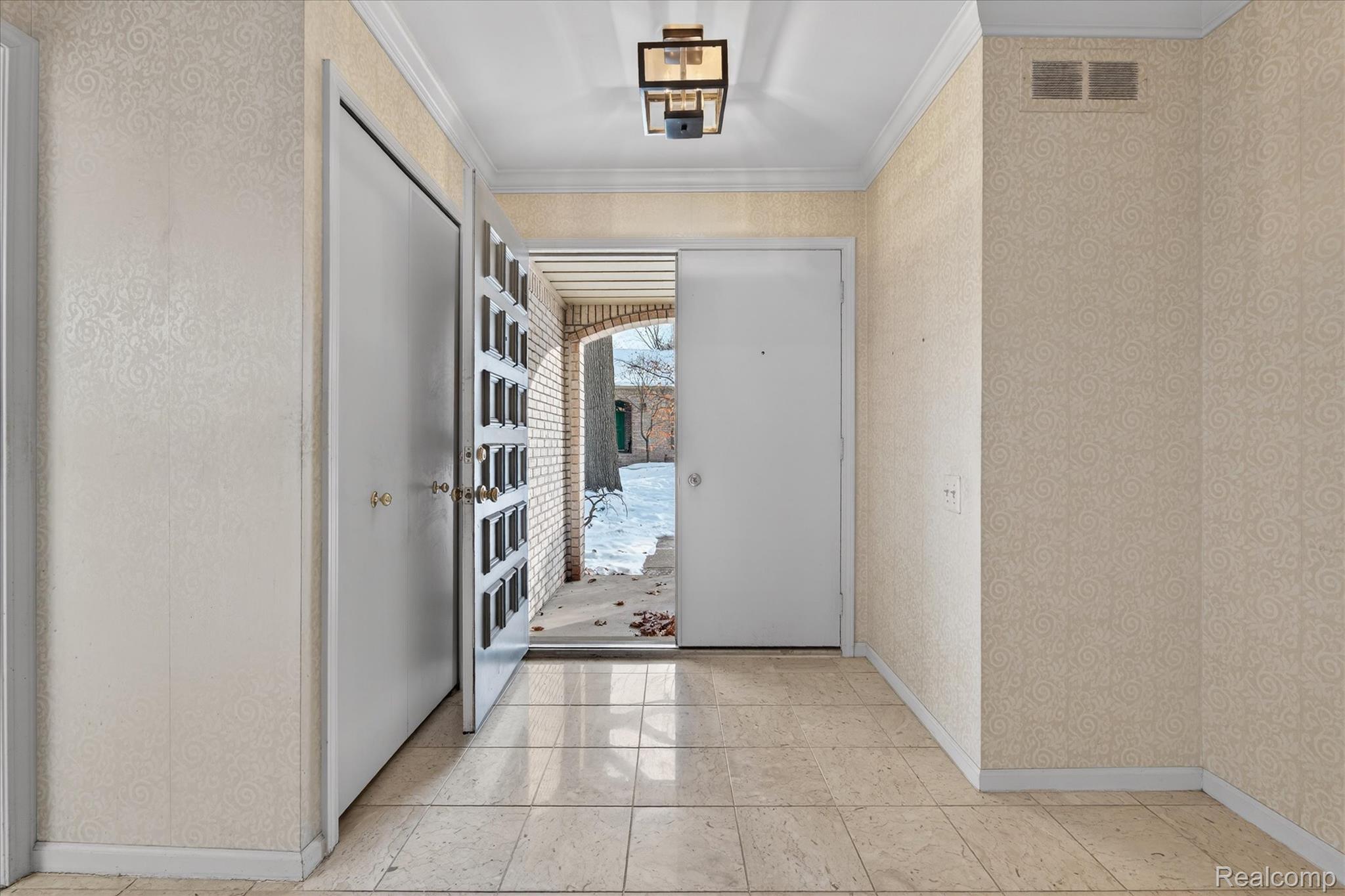 1193 Timberview Trail