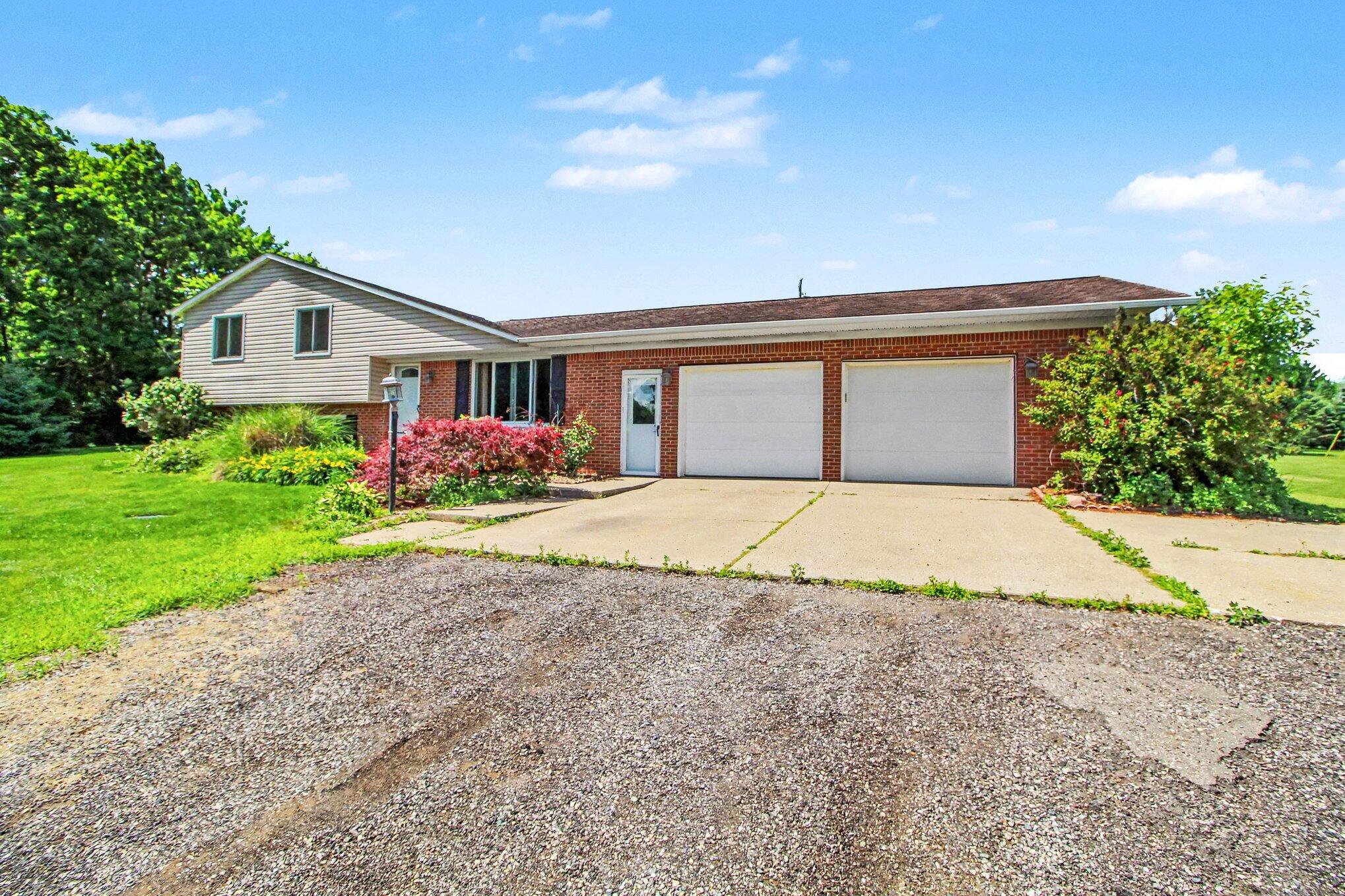 5601 Dexter Pinckney Road