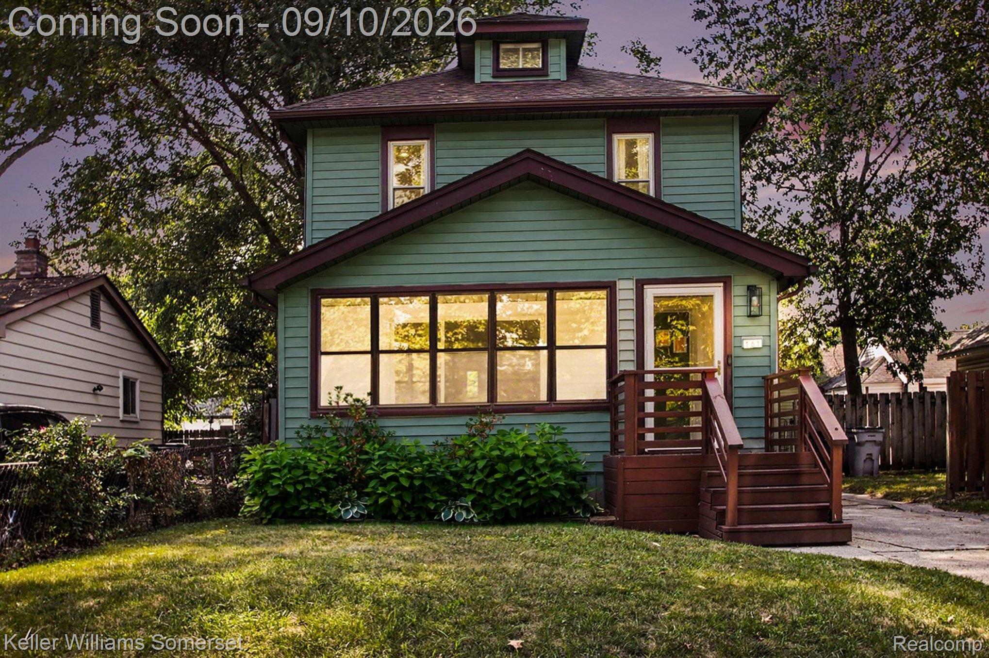 161 W Granet Avenue