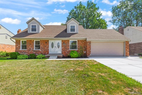 Tiny photo for 24641 Alicia Street, Brownstown Charter Township, MI 48134 (MLS # 20261069455)