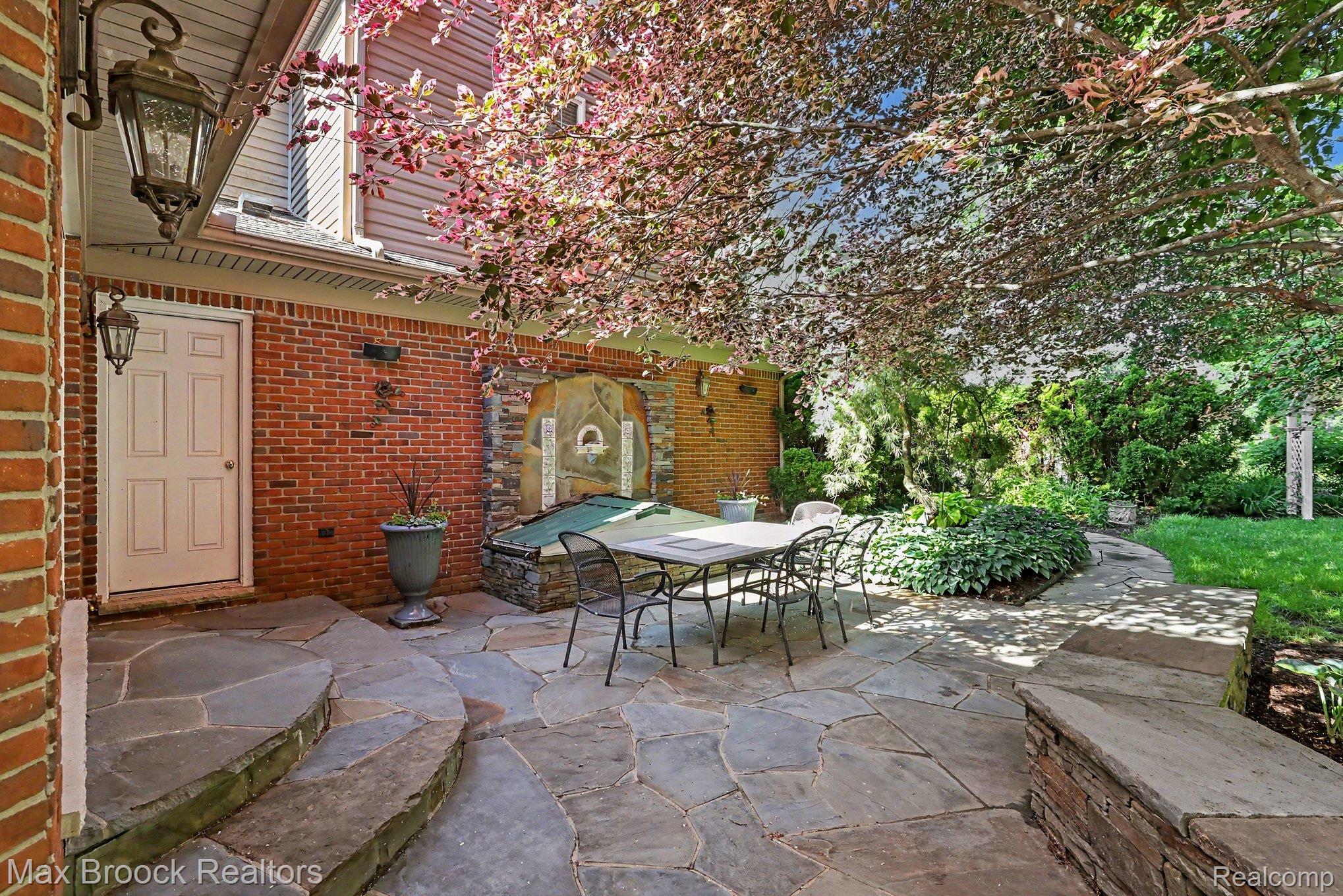 3794 Shellmarr Lane