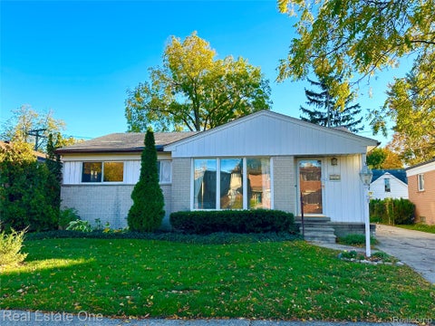 Photo of 1507 Poplar Avenue, Royal Oak City, MI 48073 (MLS # 20261081868)