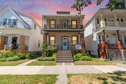 9533 McDougall Street Hamtramck City MI 48212