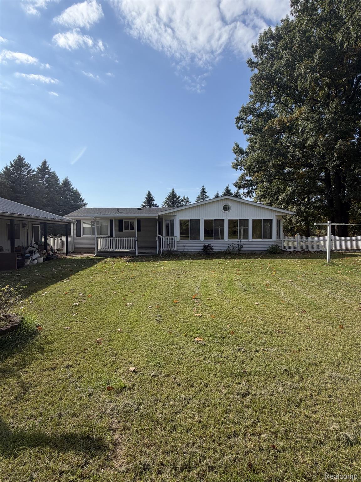 4246 N Van Dyke Road