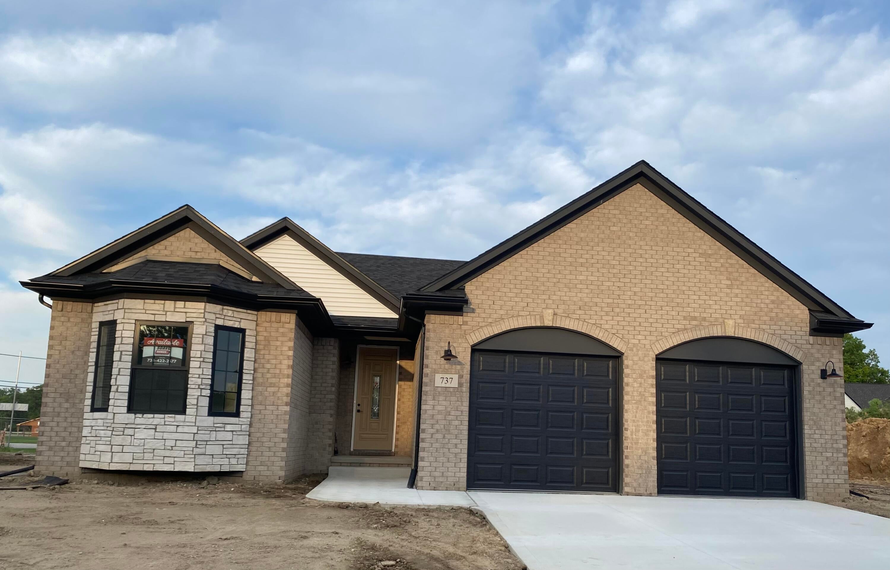 737 Britt CIrcle Drive 11