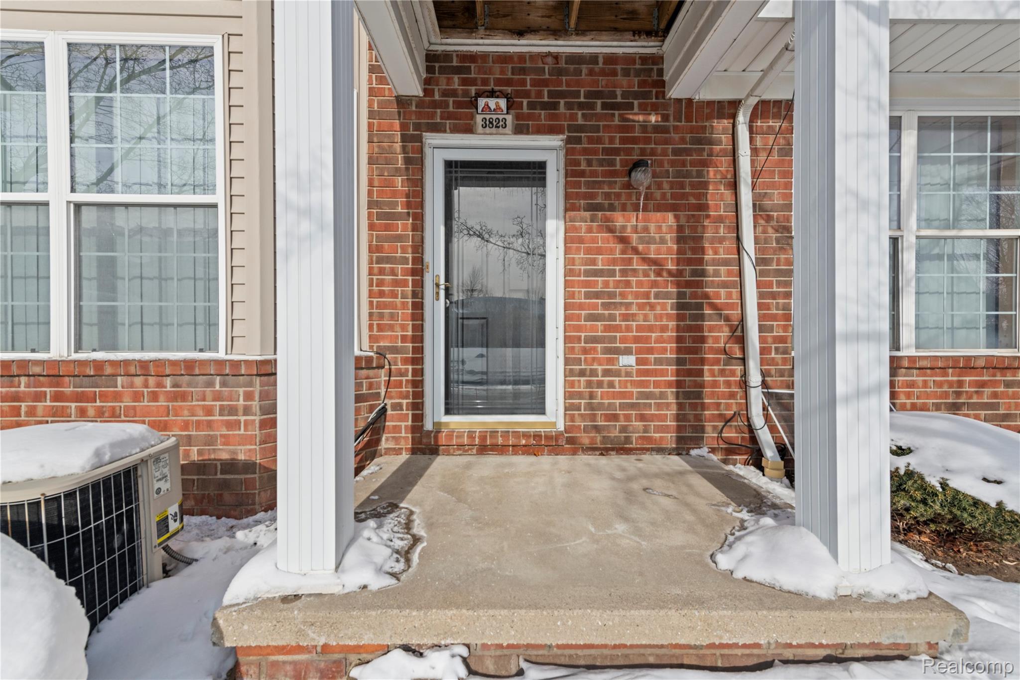 3823 Cherry Creek Lane