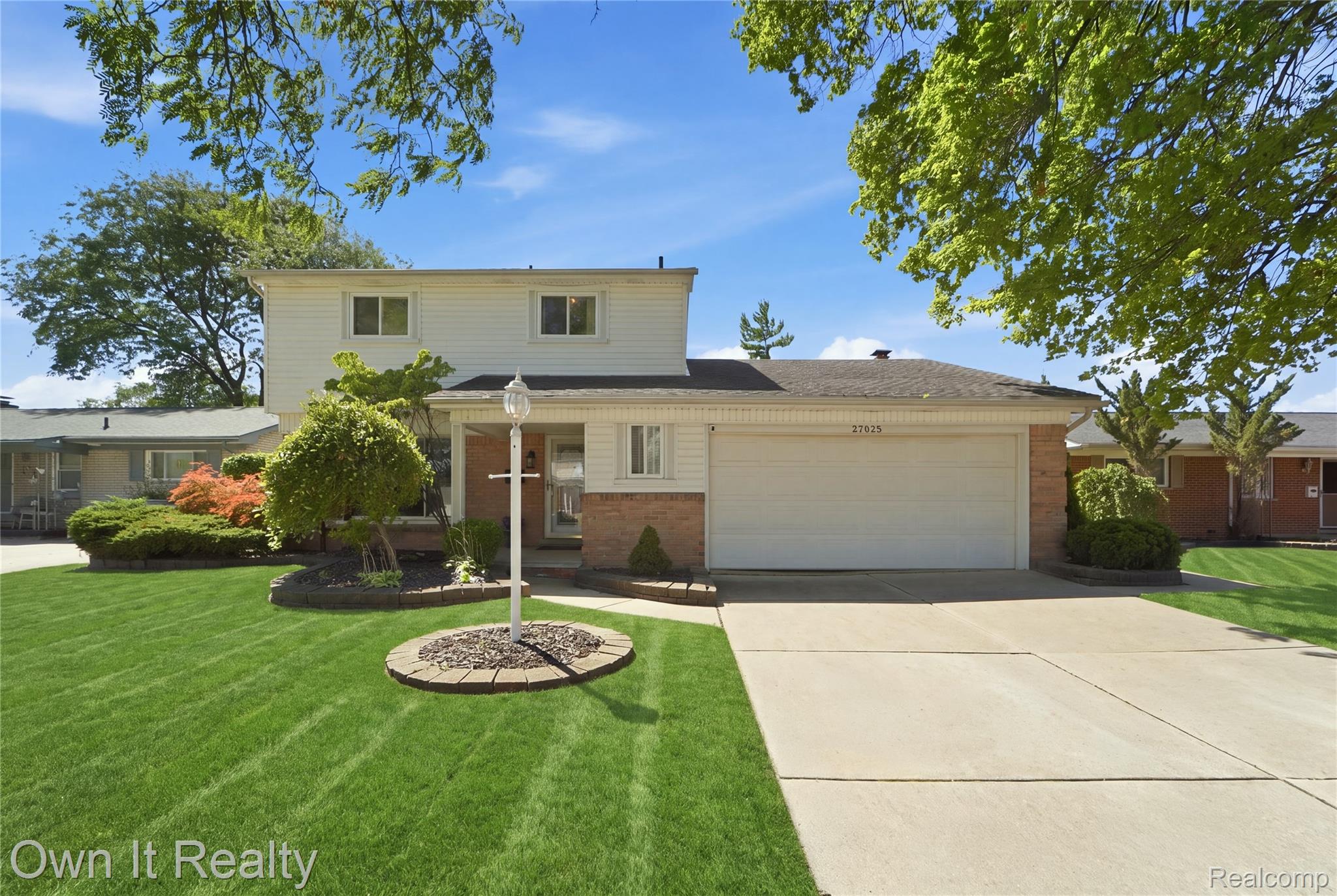 27025 Havelock Drive