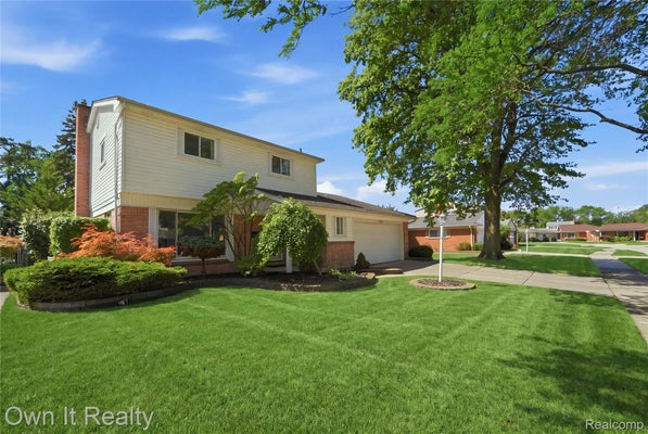 27025 HAVELOCK DR, DEARBORN HEIGHTS, MI 48127 - Image 8df8d08500f20cfd2dc447d8374738ea/915844770