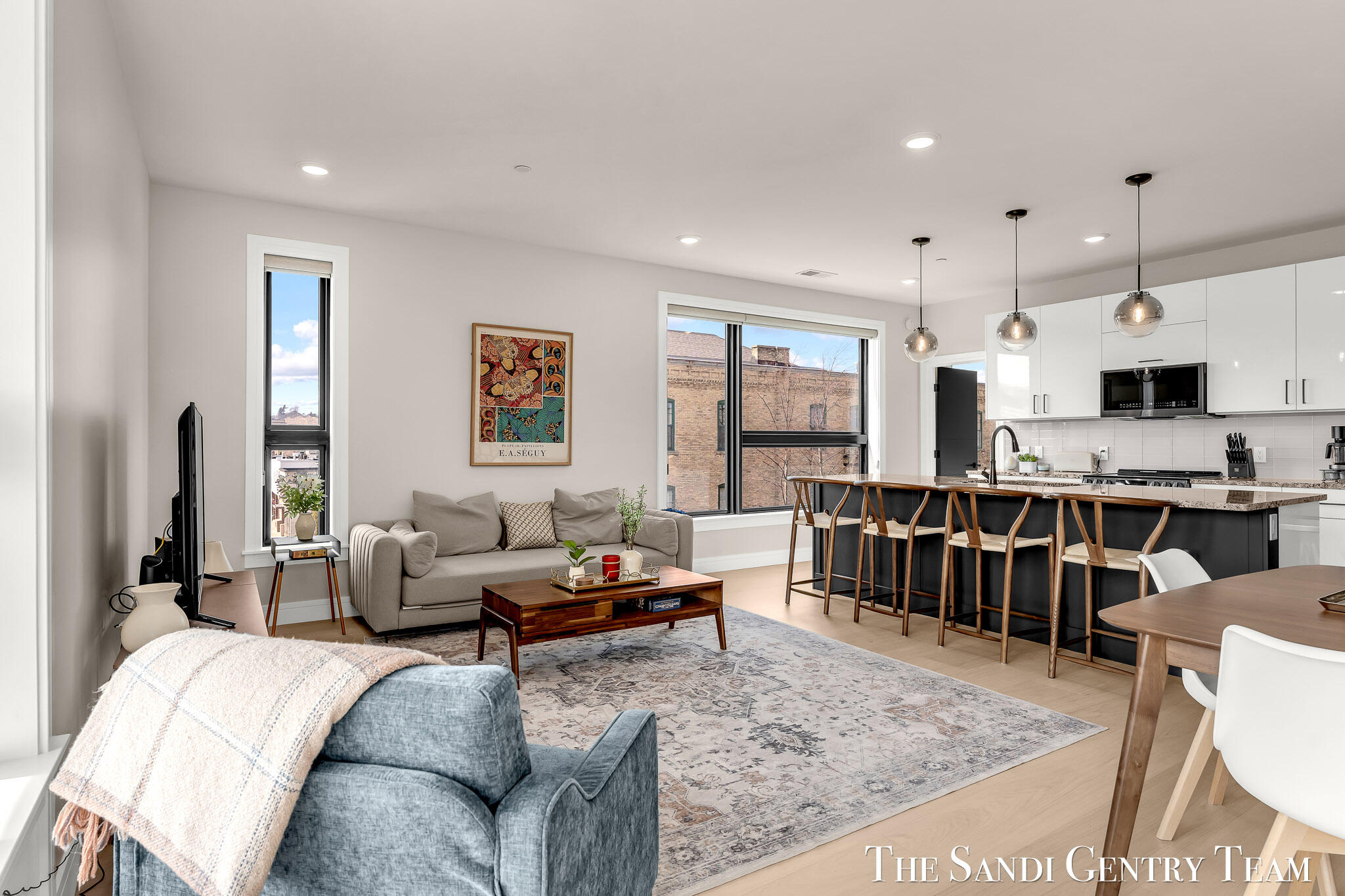 300 Washington Avenue Unit 16
