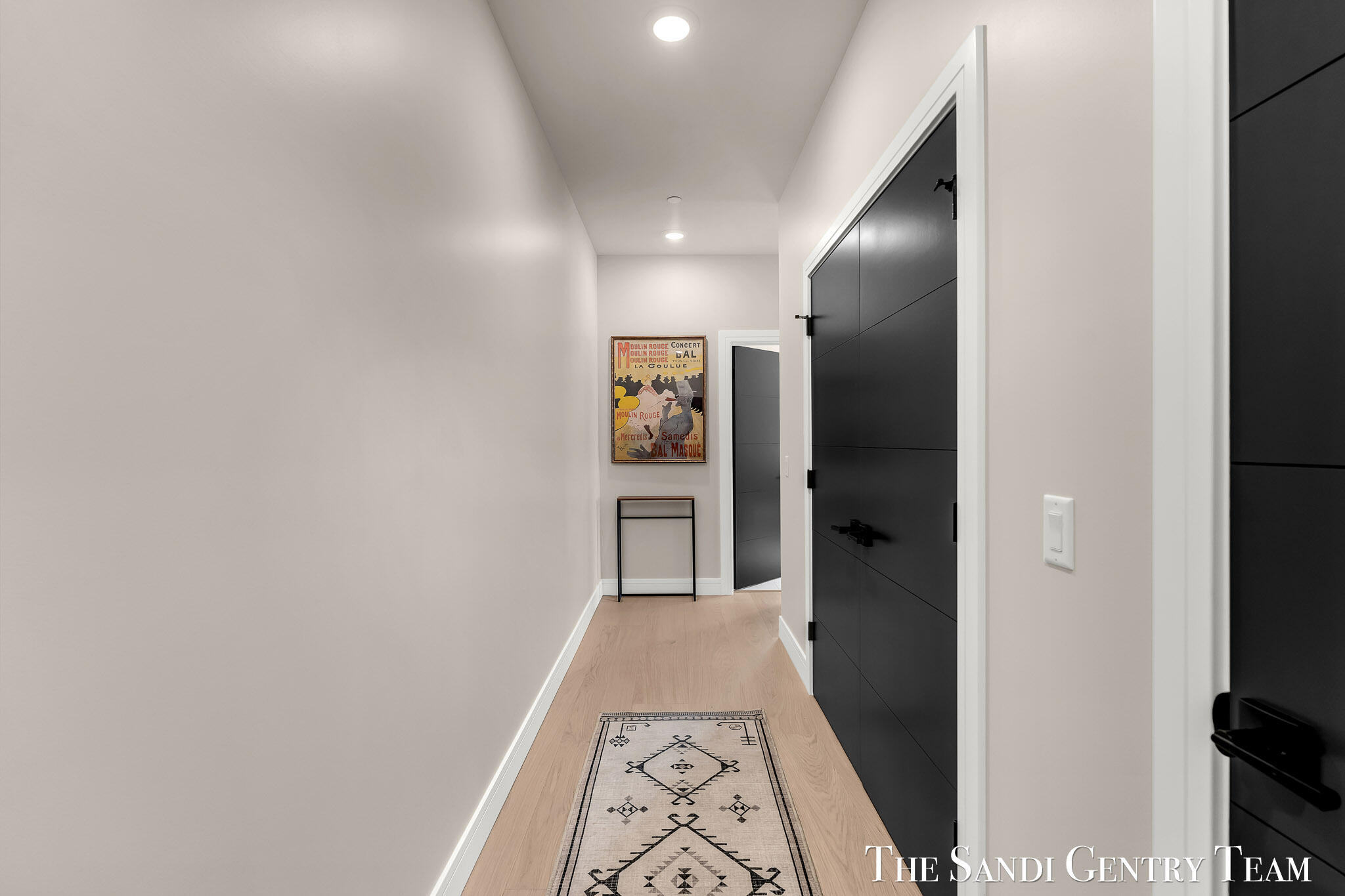 300 Washington Avenue Unit 16