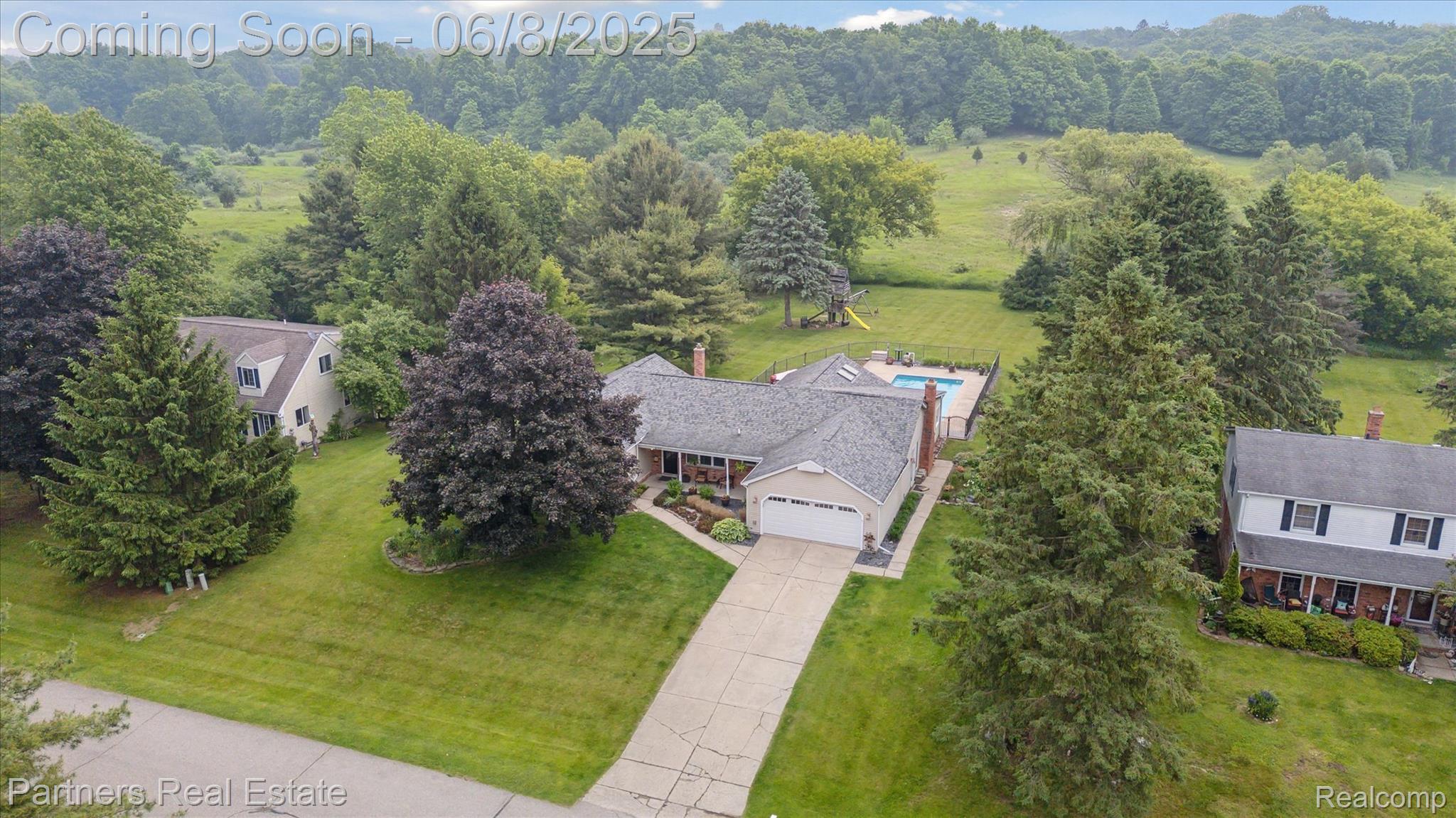 6573 Grand Circle Drive