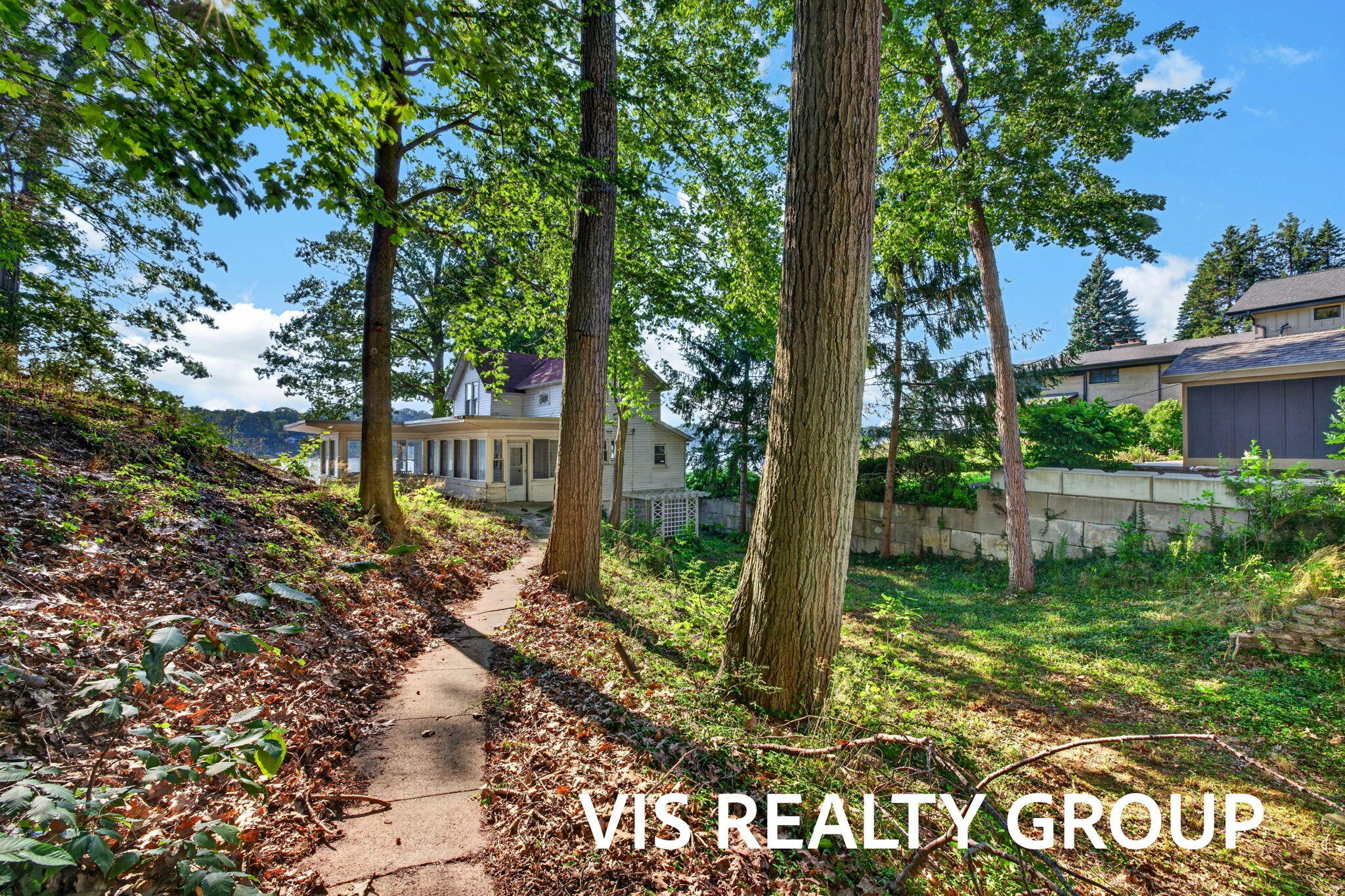 18295 N Fruitport Road