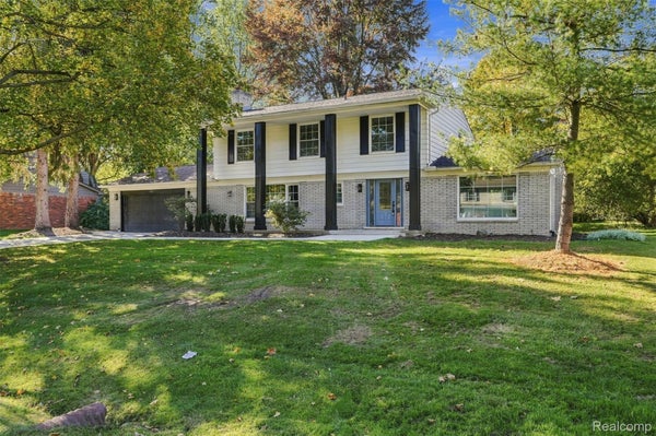7456 GLENGROVE DR, BLOOMFIELD HILLS, MI 48301 - Image 8e187f3e3678bf244ebc0b67da01519e/2910461064