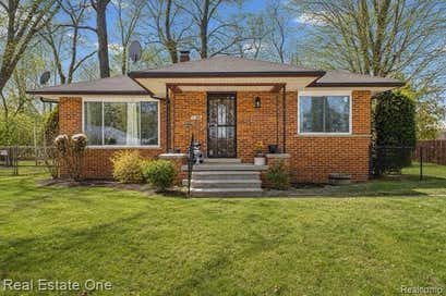 23835 Audrey Avenue Warren City MI 48091