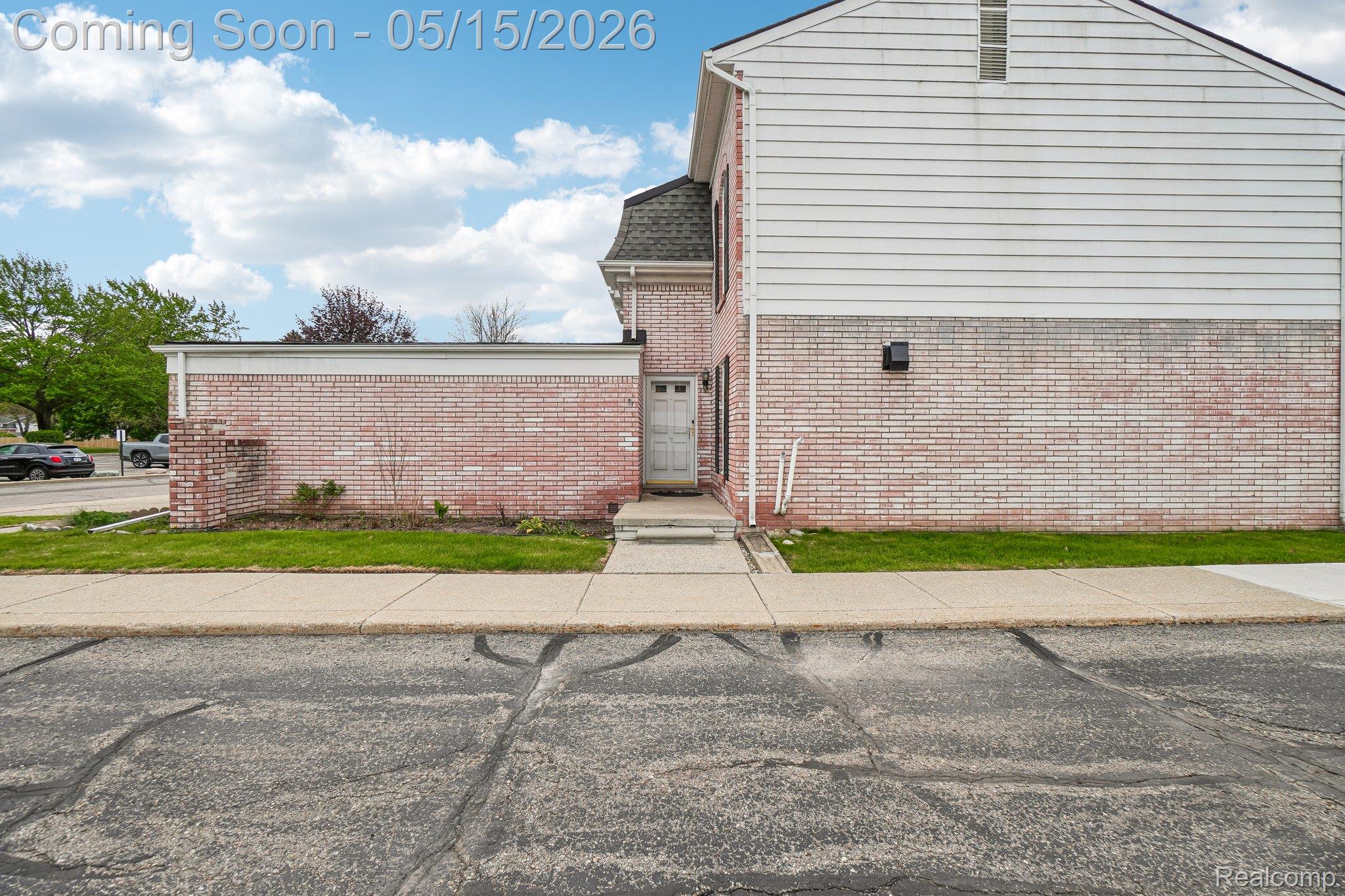 44 Stratford Lane