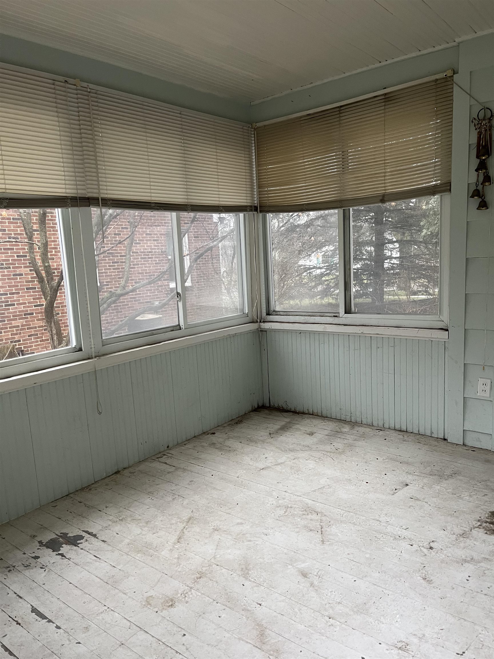 615 N Michigan Avenue