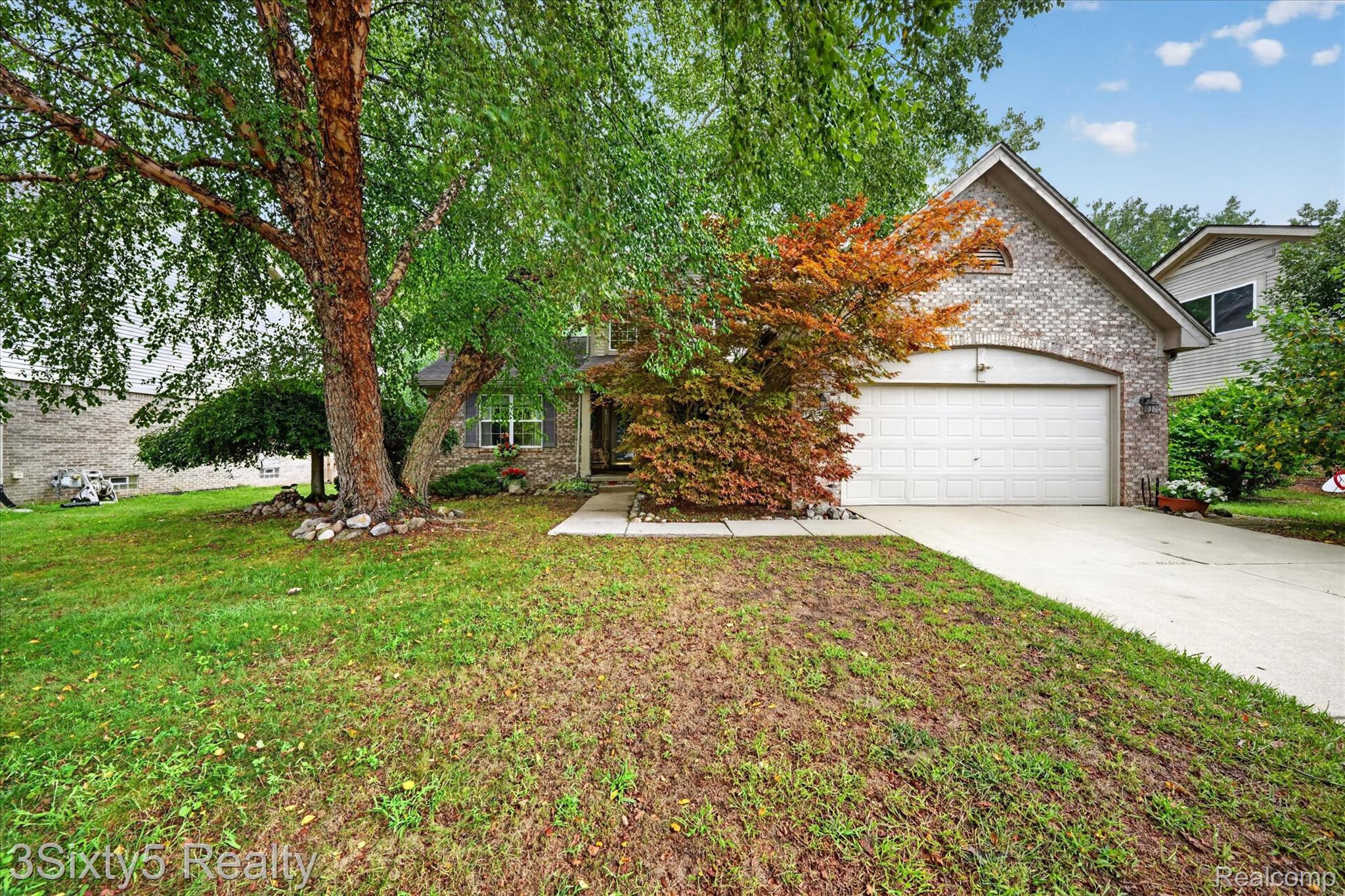 19149 Red Oak Lane