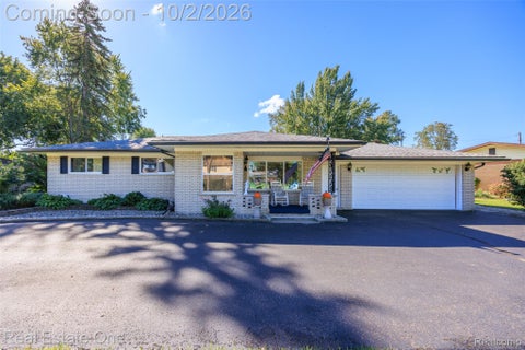 Photo for 6056 Pinetree Drive