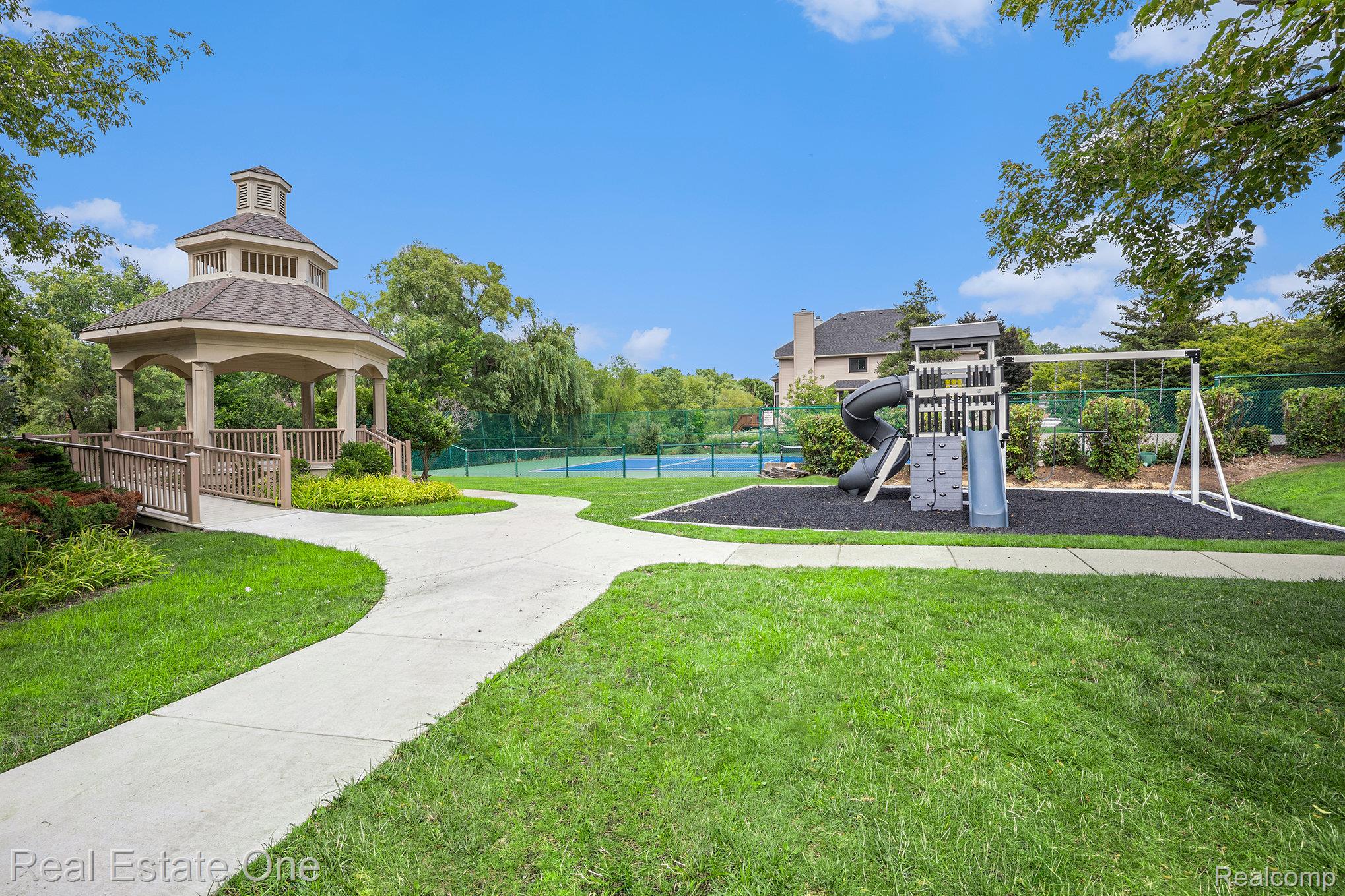 7476 Colchester Lane