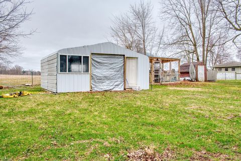 Tiny photo for 102 E Maple Avenue, Bancroft Village, MI 48414 (MLS # 5050203241)