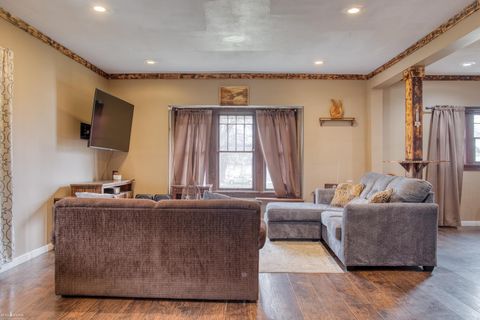 Tiny photo for 102 E Maple Avenue, Bancroft Village, MI 48414 (MLS # 5050203241)