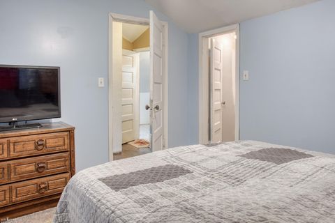 Tiny photo for 102 E Maple Avenue, Bancroft Village, MI 48414 (MLS # 5050203241)