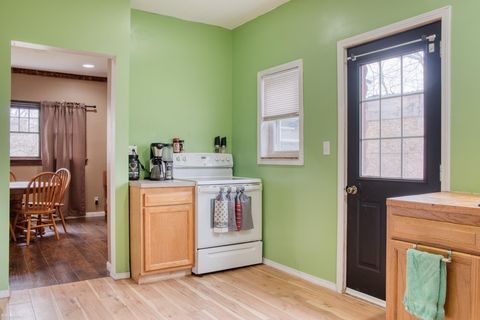 Tiny photo for 102 E Maple Avenue, Bancroft Village, MI 48414 (MLS # 5050203241)