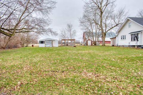 Tiny photo for 102 E Maple Avenue, Bancroft Village, MI 48414 (MLS # 5050203241)