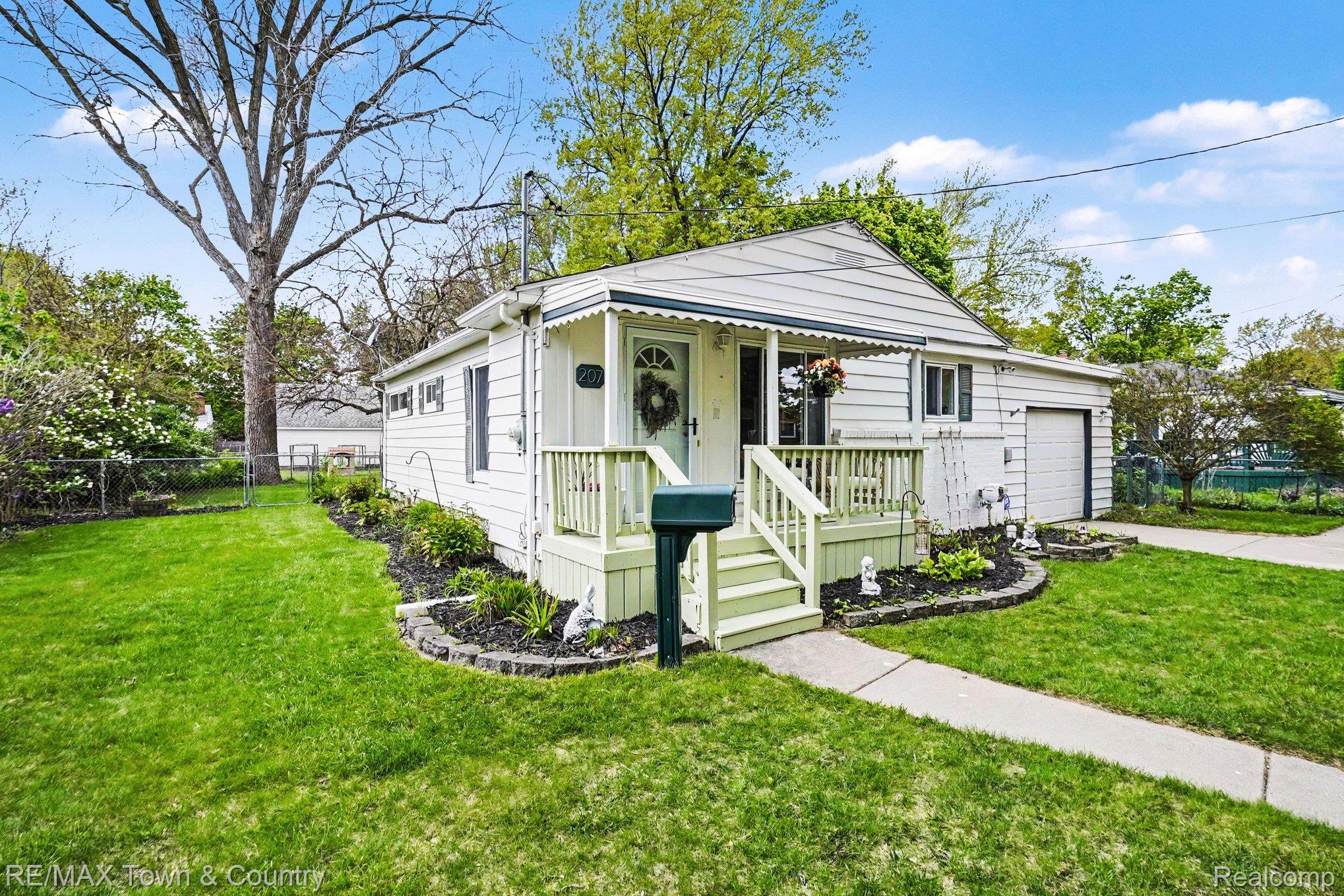 207 Labian Drive