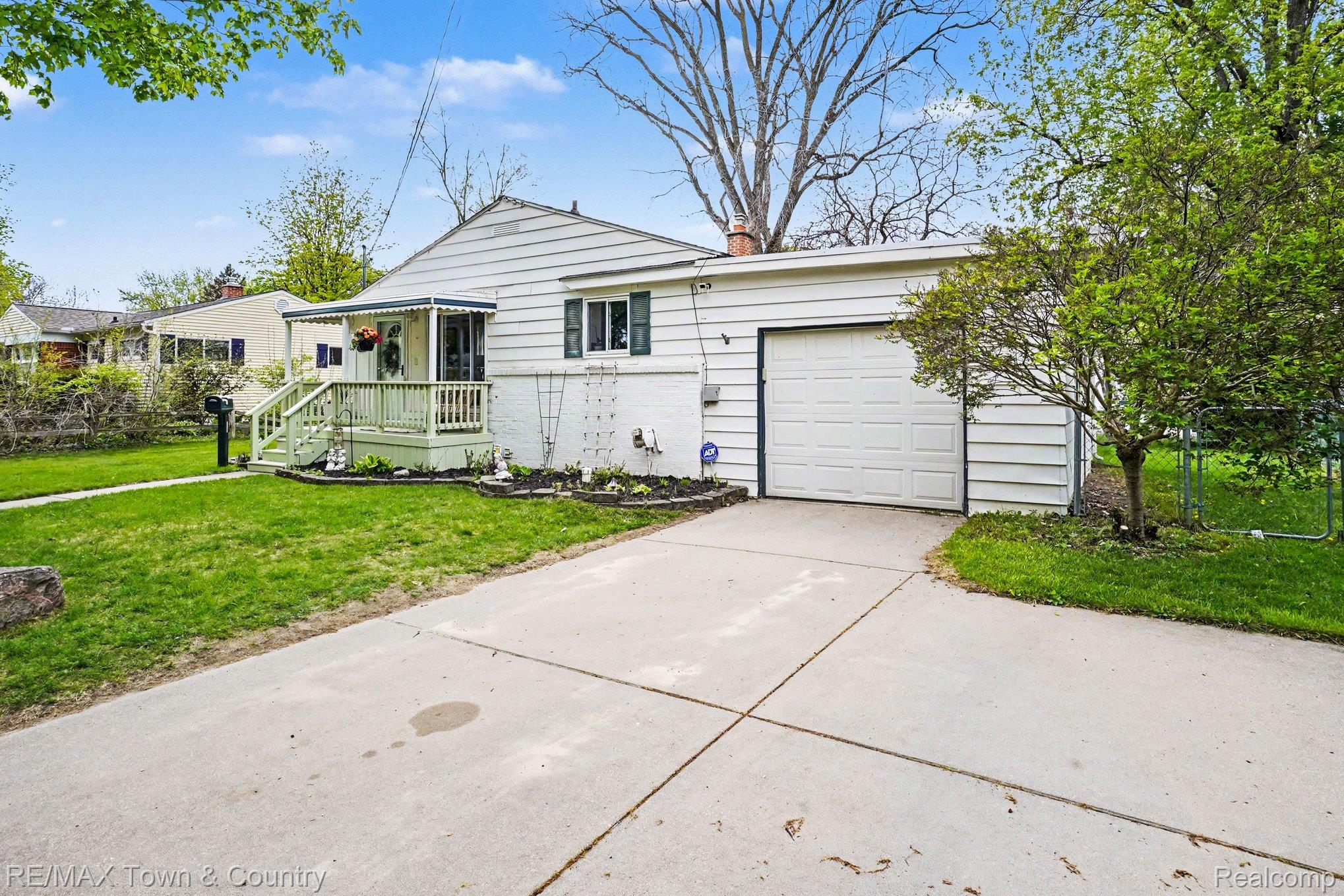 207 Labian Drive